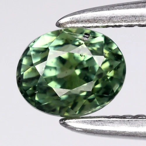 0.41 ct Natural Unheated Green Sapphire Oval 4.0 x 3.5 x 3.3 mm – Songea, Tanzania